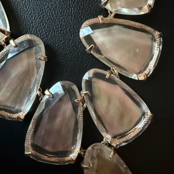 Kendra Scott Harlow statement Necklace - Picture 3 of 9